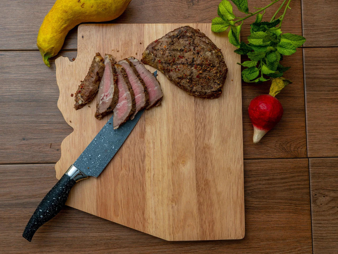 Arizona Rubberwood Cutting Board